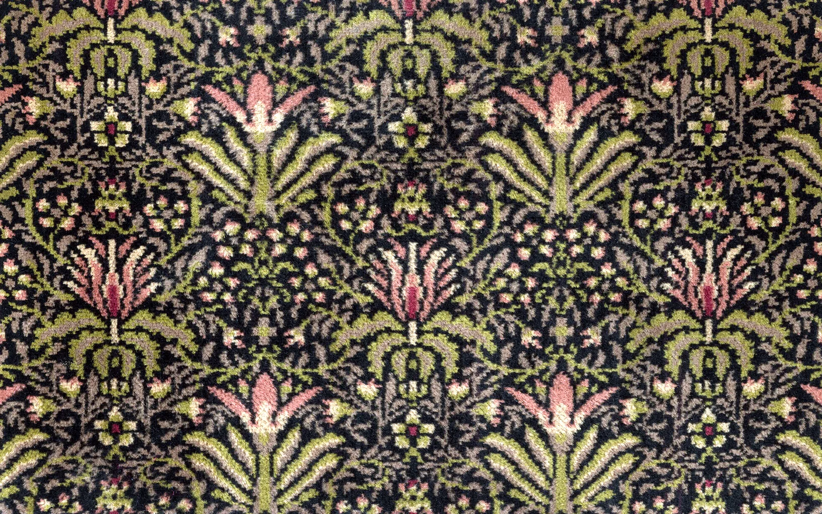 Lily by William Morris, Black colourway