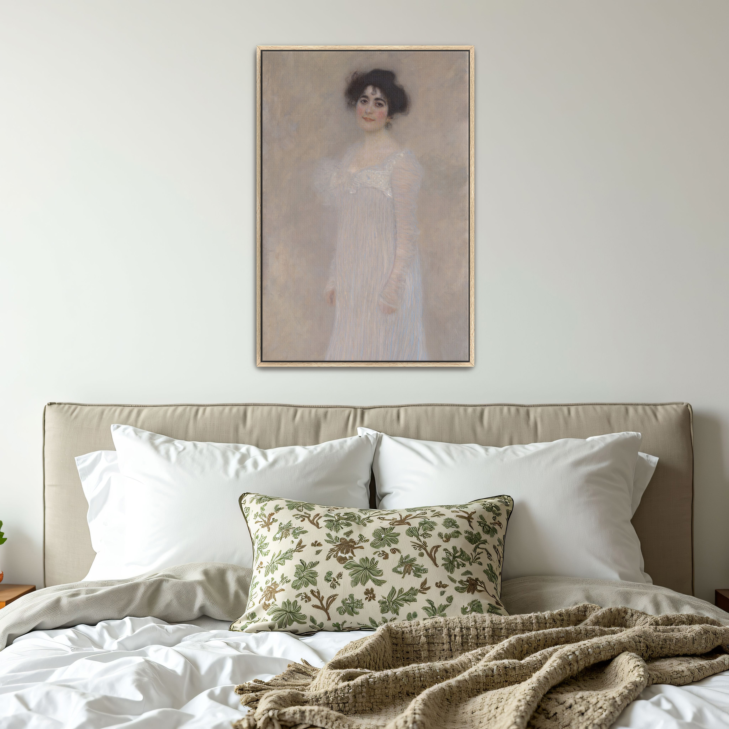 Portrait of Serena Pulitzer Lederer by Gustav Klimt as a print on a wall, room view 4