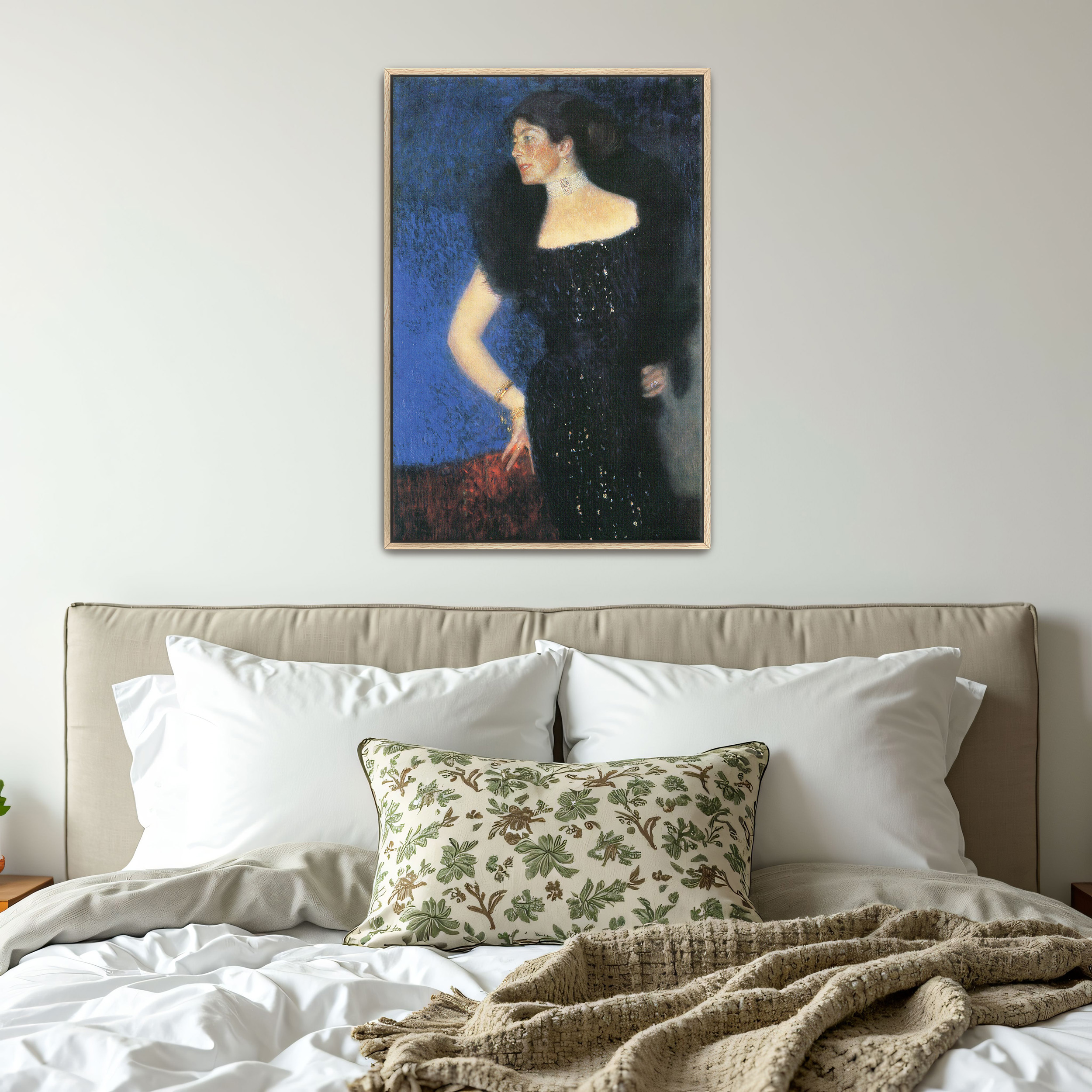 Portrait of Rose von Rosthorn-Friedmann by Gustav Klimt as a print on a wall, room view 4